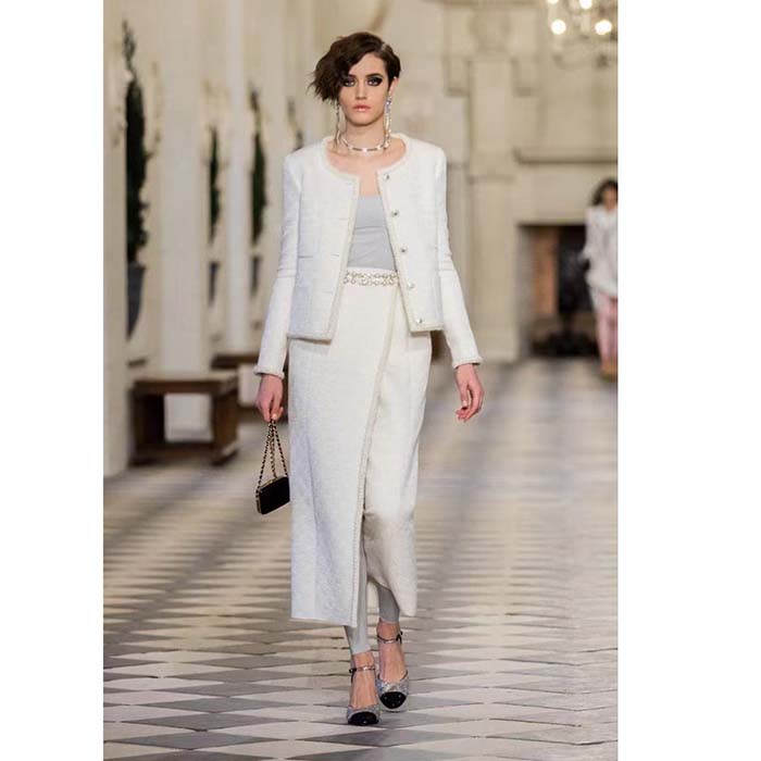 Chanel Women CC Chain Belt Gold Metal Resin Glass Pearls Strass Pearly White Crystal