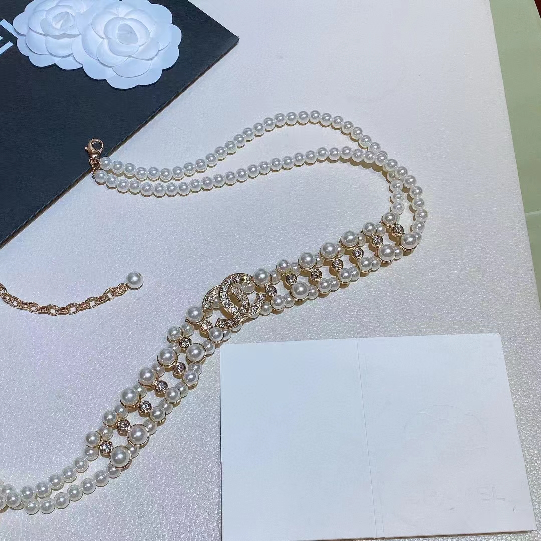 Chanel Women CC Chain Belt Gold Metal Resin Glass Pearls Strass Pearly White Crystal