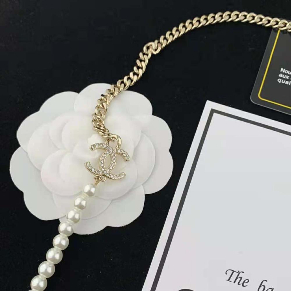 Chanel Women Long Necklace in Metal Resin Glass Pearls and Strass