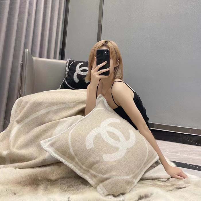 Chanel Unisex CC Cotton Wool Tweed Beige Sandy Multifunction Blanket Scarf