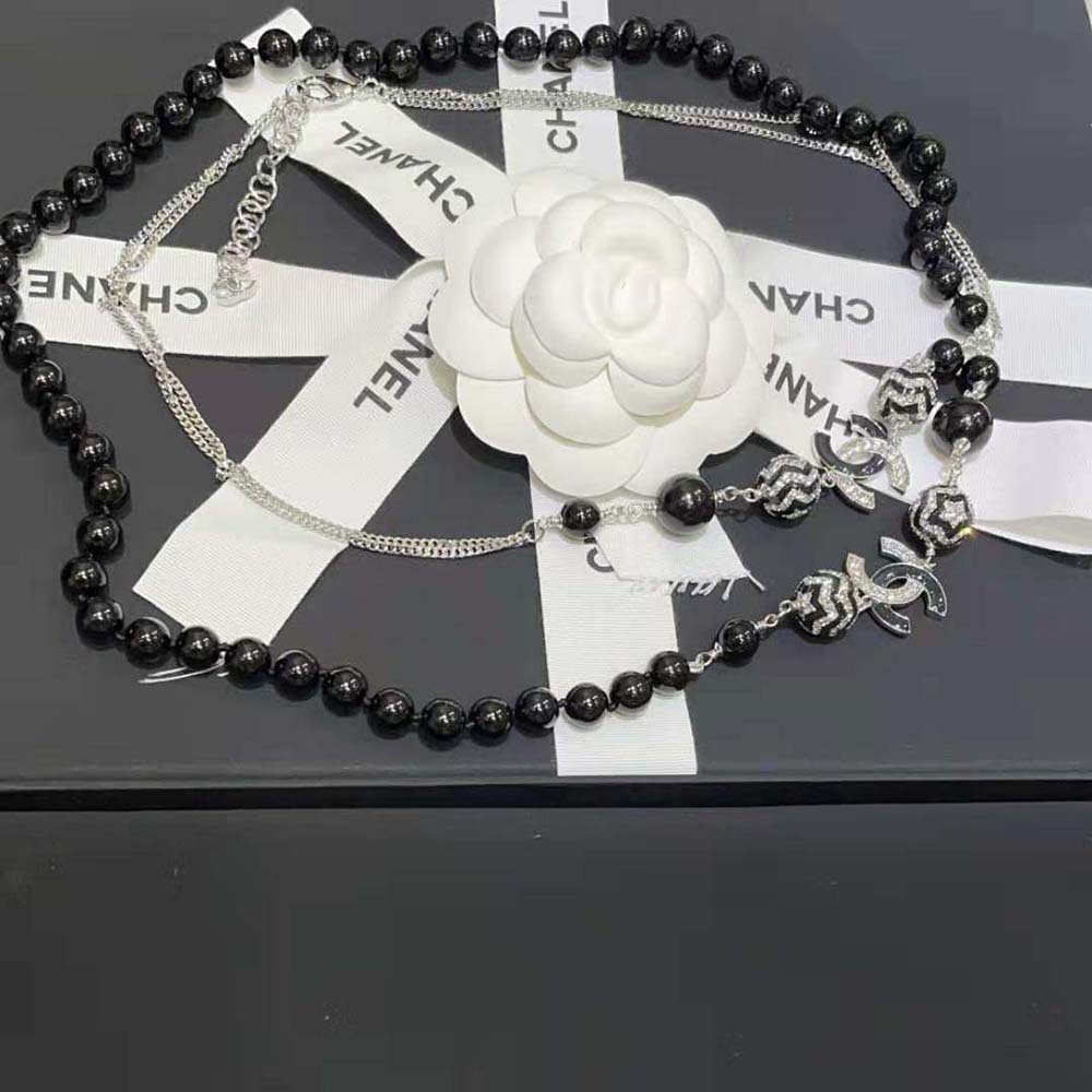Chanel Women Long Necklace in Metal Glass Pearls and Strass