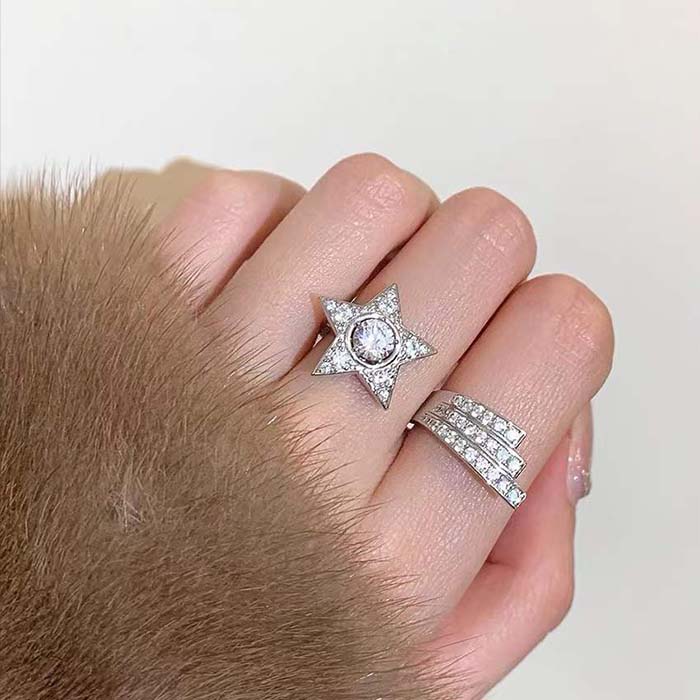 Chanel Women CC Comete 1932 Ring 18K White Gold Diamonds