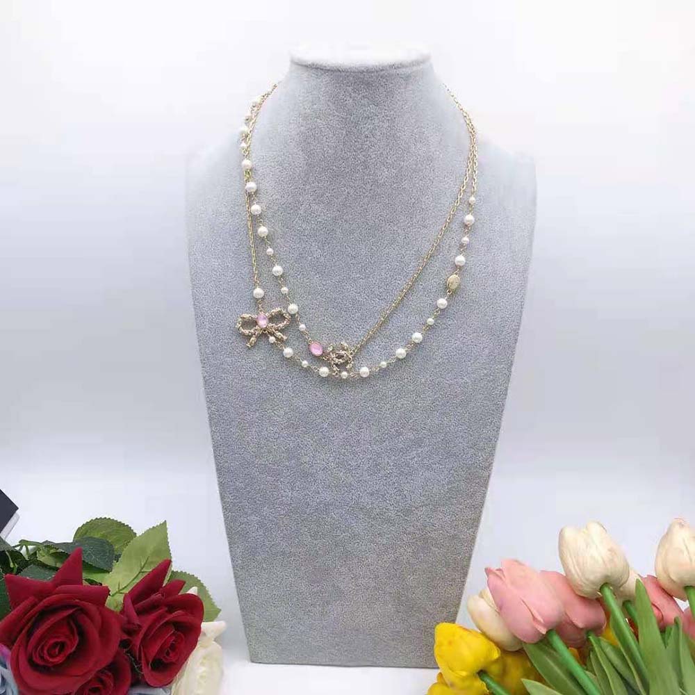 Chanel Women Long Necklace in Metal and Glass Pearls Strass