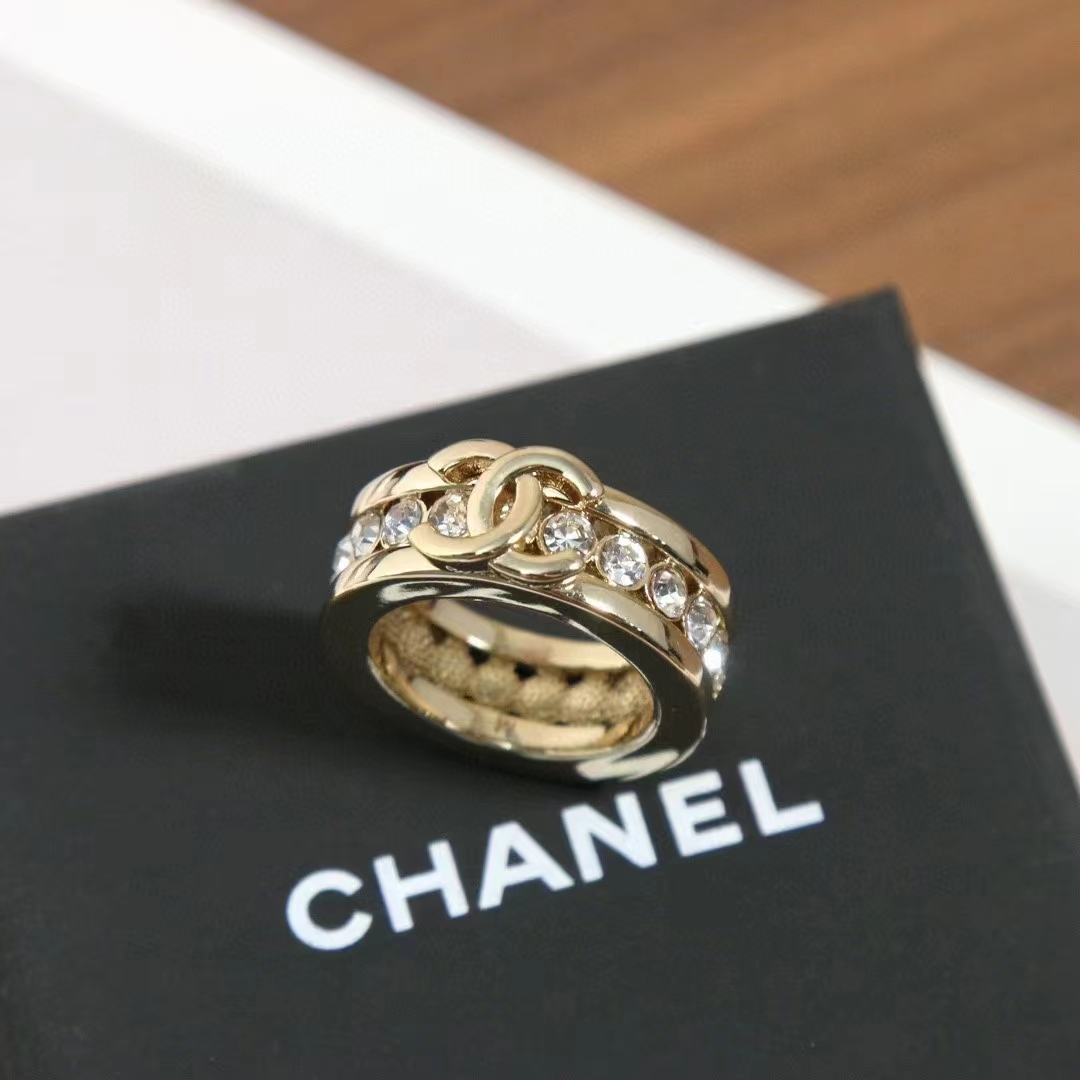 Chanel Women CC Ring Metal Strass Gold Crystal