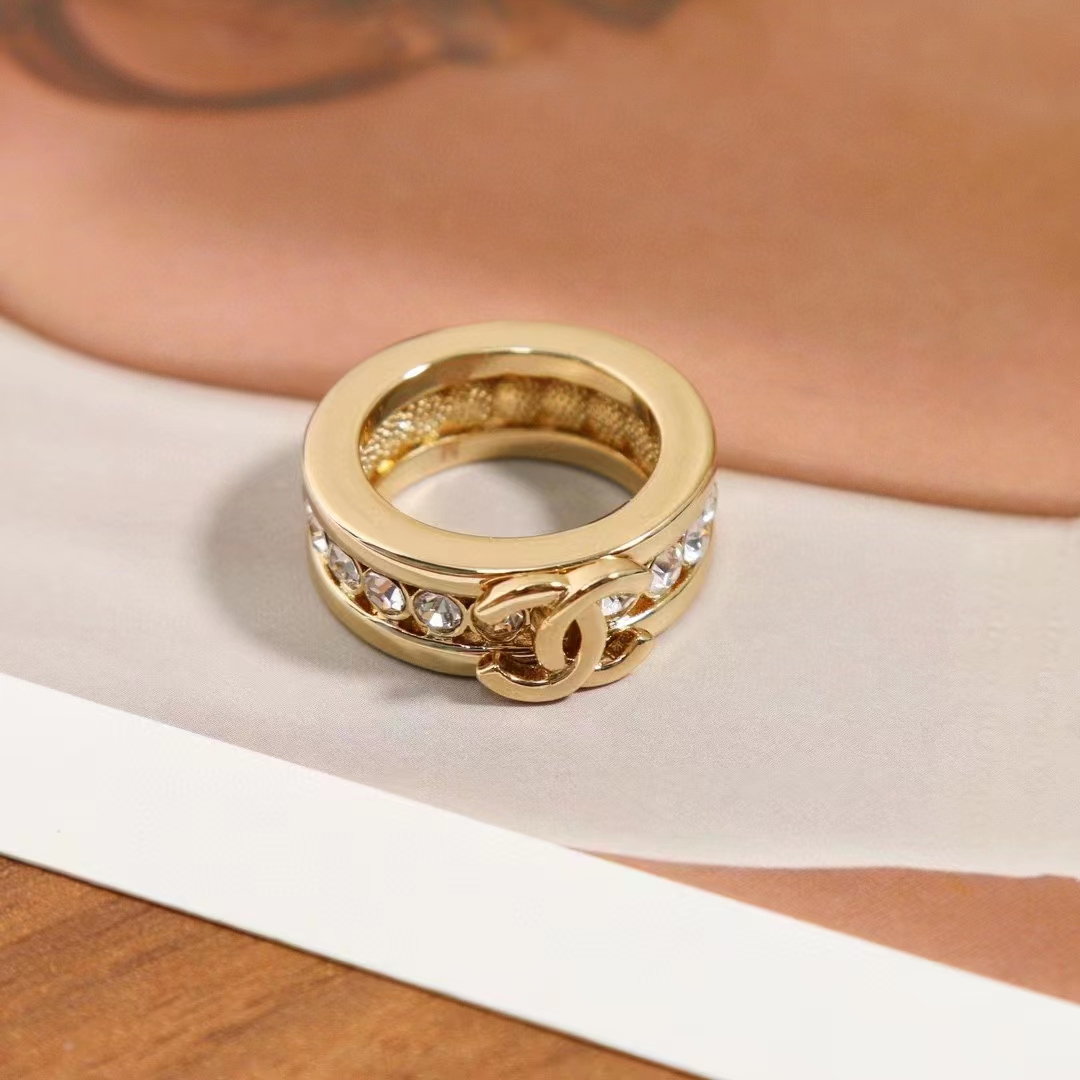 Chanel Women CC Ring Metal Strass Gold Crystal
