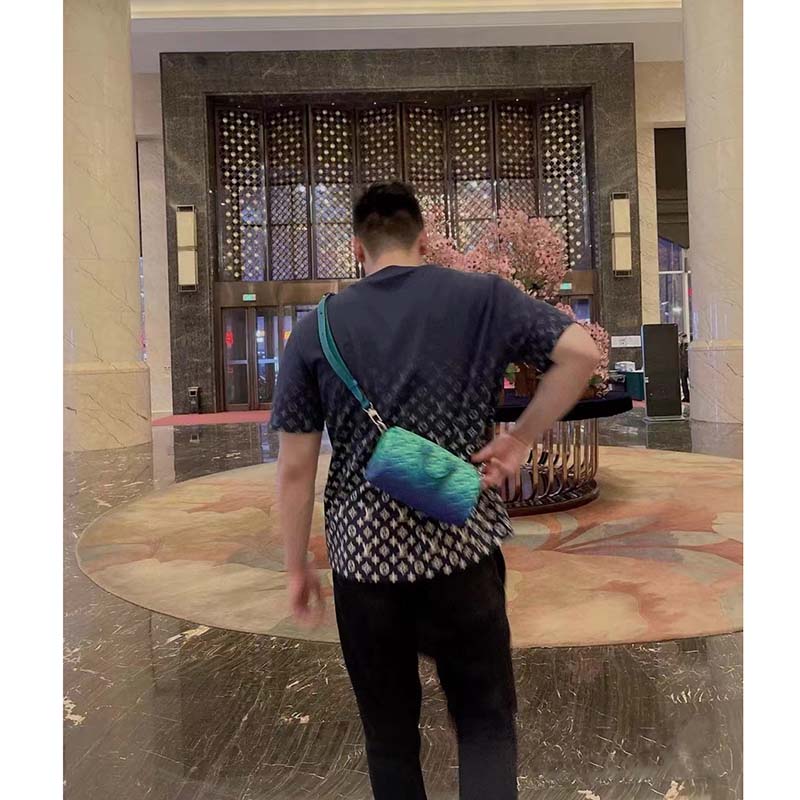 Louis Vuitton Men Mental LVSE Monogram Gradient T-Shirt Cotton Regular Fit Dark Ocean