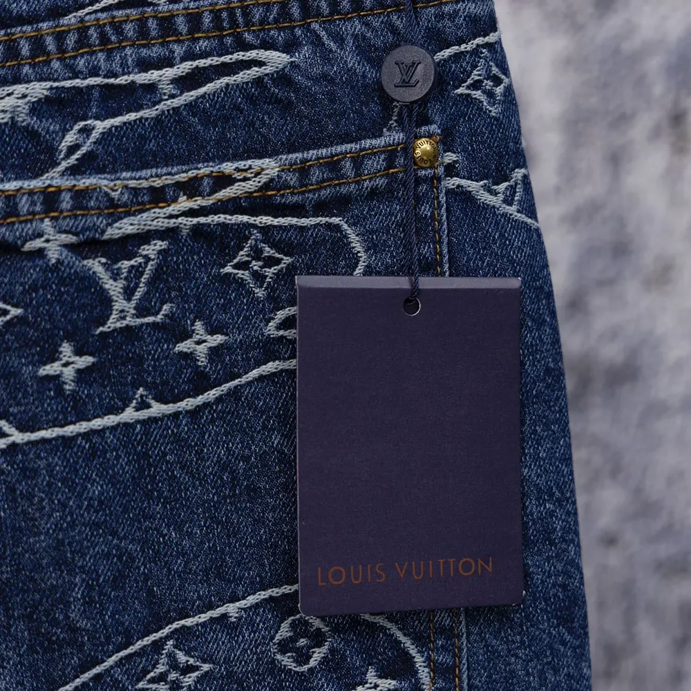 Louis Vuitton LV Women Monogram Denim Skate Pants 1AILUU