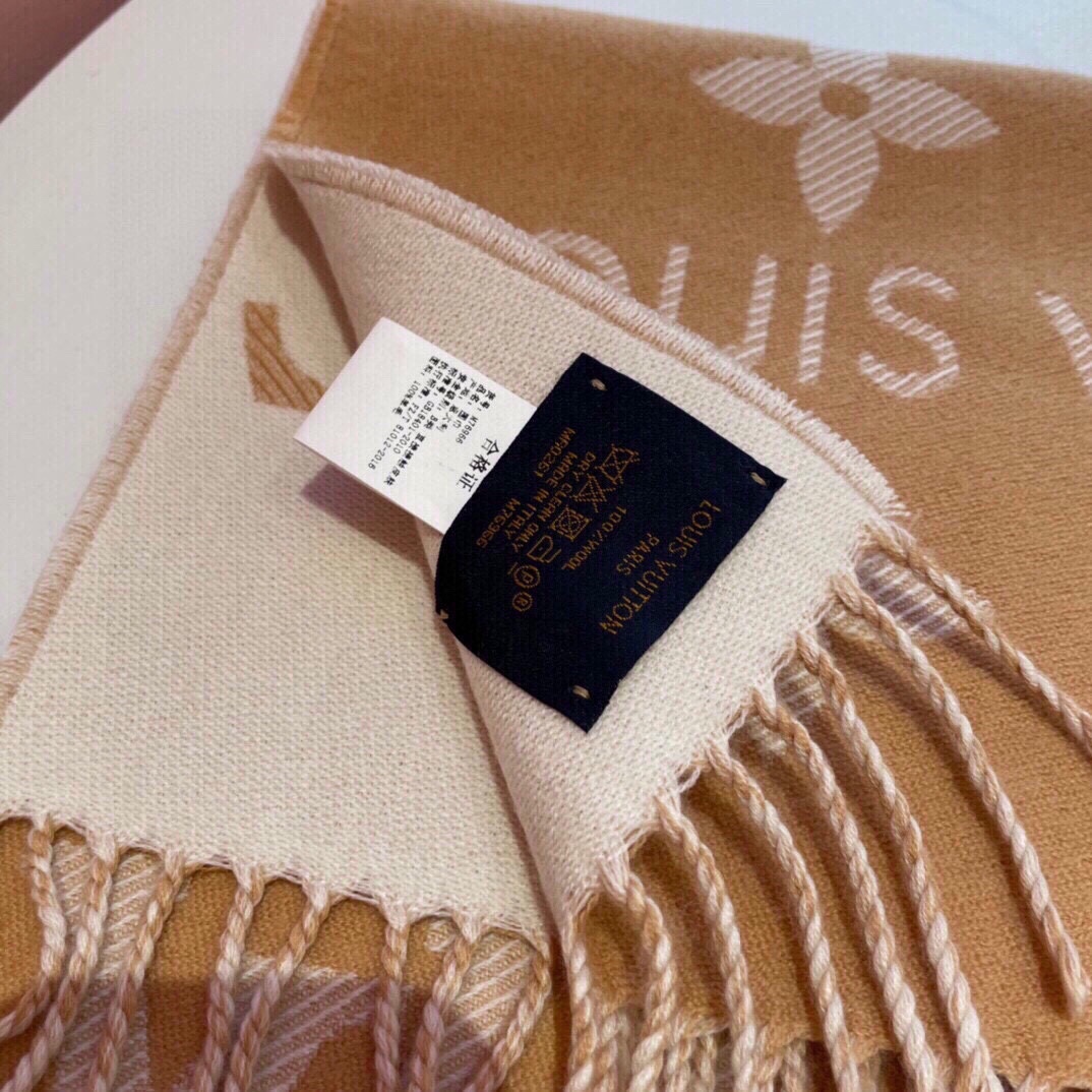 Louis Vuitton LV Unisex Essential Scarf Sandy Wool Contrasting Monogram Motif Signature