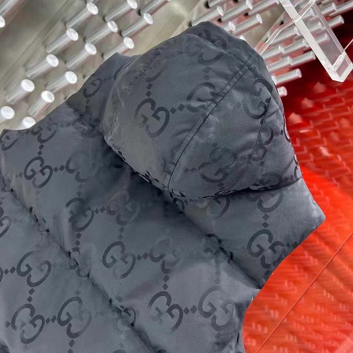 Gucci Men Jumbo GG Canvas Vest Padding Front Pockets Zip Closure Hood Zip Pocket