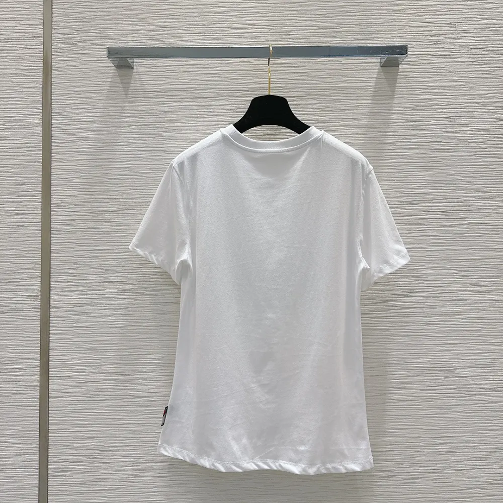 Louis Vuitton Women LV x AC T-Shirt 1AFZVP