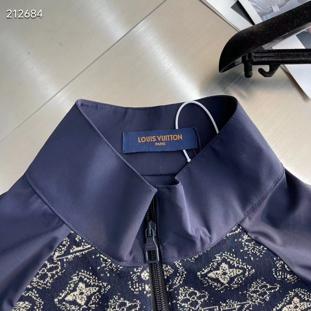 Louis Vuitton Women LV Technical Cotton Zipped Track Top Regular Fit Monogram Sand Jacquard High Jersey Collar