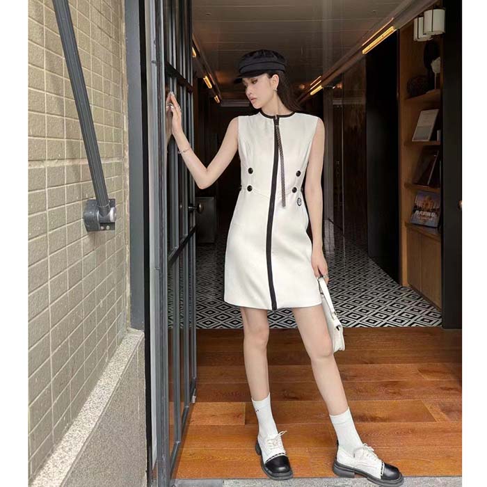 Louis Vuitton Women LV Fitted Scuba Dress Eggshell Beige 1AFF99