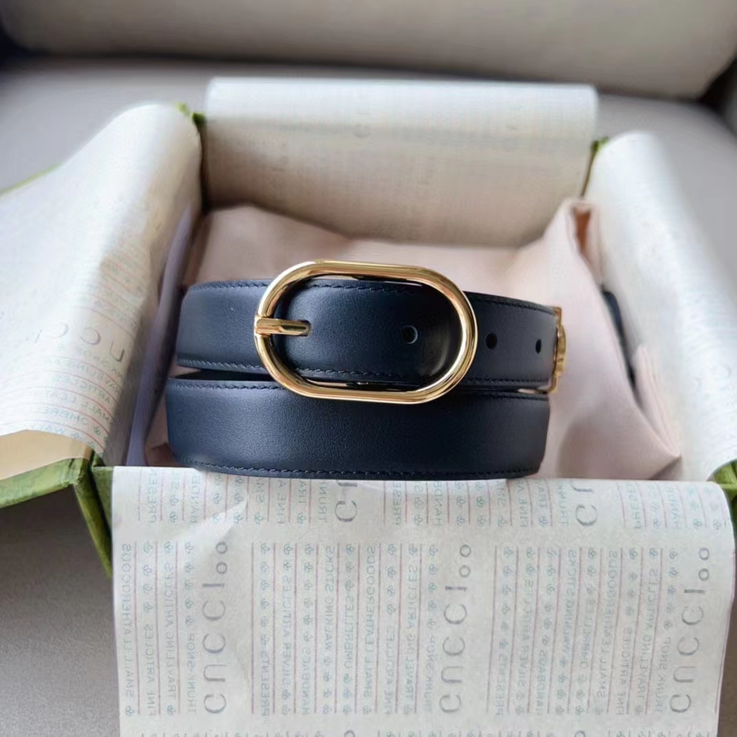 Gucci Unisex GG Belt Round Interlocking G Black Leather Oval Buckle 2.3 CM Width