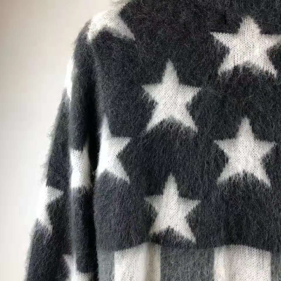 Louis Vuitton LV Women USA Flag Mohair Jacquard Crewneck Sweater-Grey