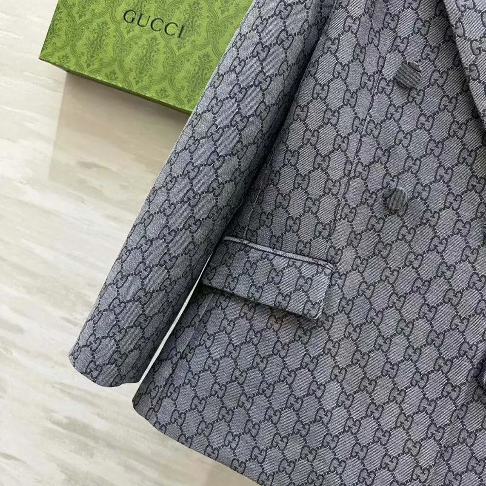 Gucci Men GG Wool Jacquard Jacket-Grey