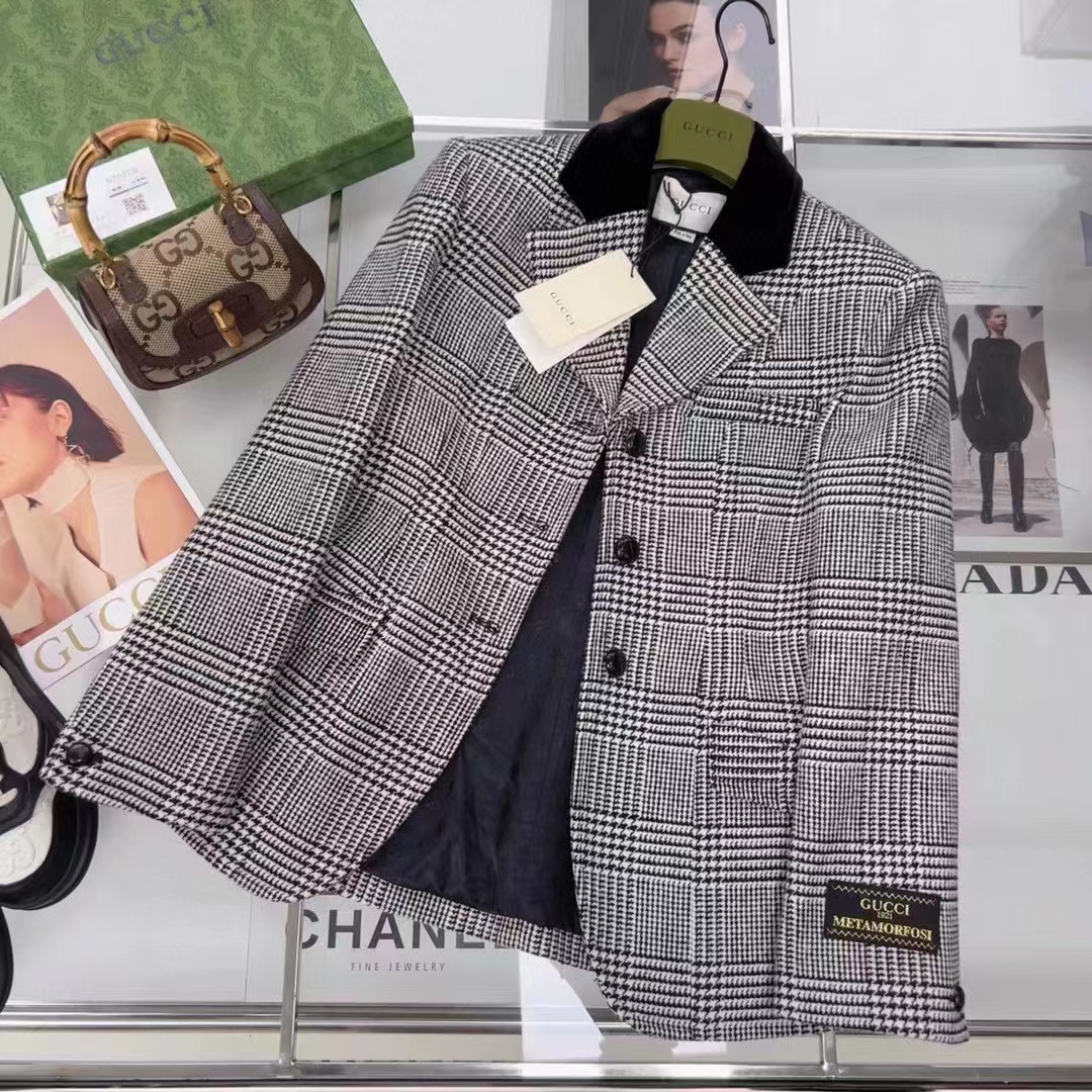 Gucci Men GG Prince Wales Check Jacket Black White Long Sleeves Flap Pockets