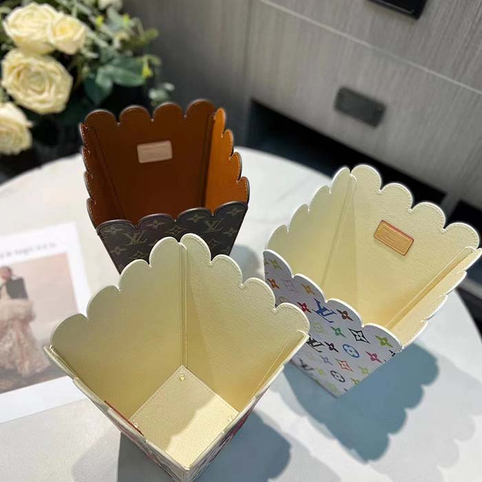 Louis Vuitton Unisex LV Flower Popcorn Basket Flower Canvas Leather Beige Microfiber