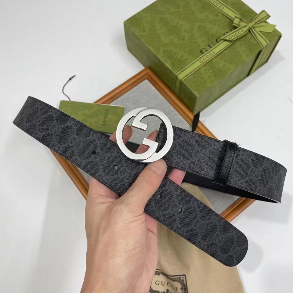 Gucci Unisex GG Blondie Belt Round Interlocking G Buckle Black GG Supreme Canvas