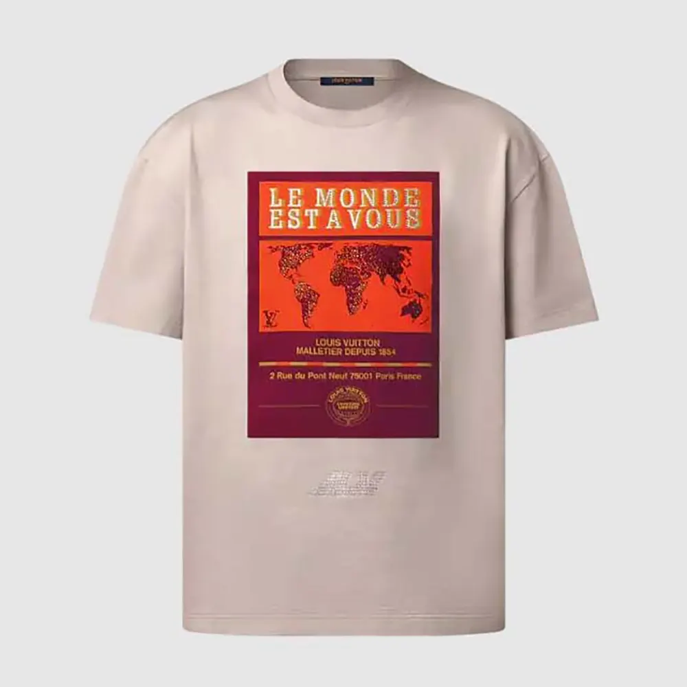 Louis Vuitton Women Embellished Graphic Cotton T-Shirt 1AHCKV