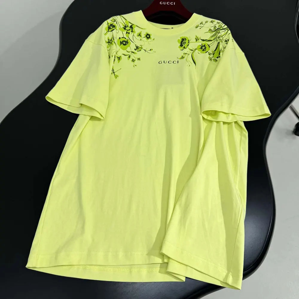 Gucci Women Soft Cotton Jersey T-shirt with Print 837959XJHG1