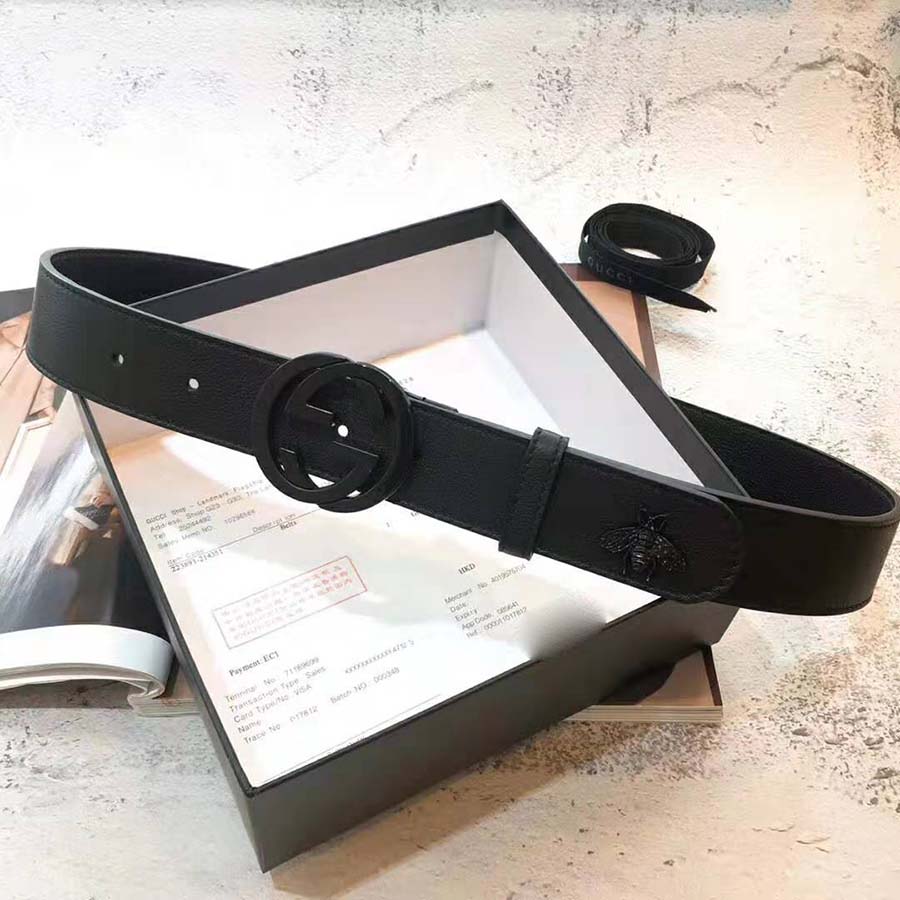 Gucci Unisex Leather Belt with Interlocking G in Black Leather