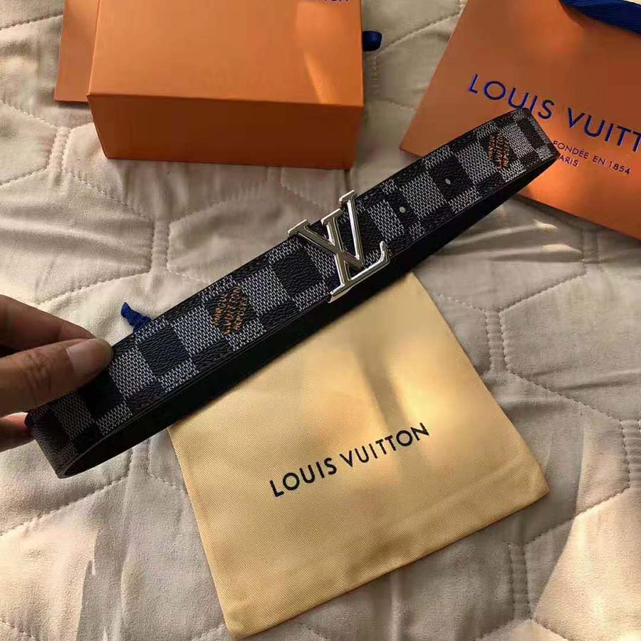 Louis Vuitton LV Unisex LV Initiales 30mm Reversible Belt in Damier Canvas-Grey