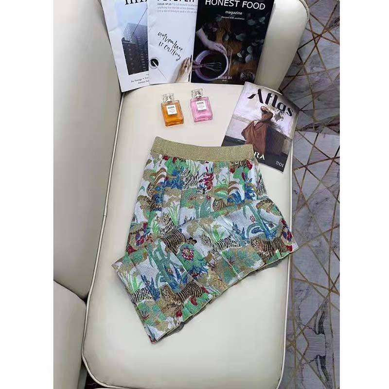 Gucci Women GG Tiger Jacquard Pleated Skirt Gold Green Tiger Flower Extra Fine Lurex