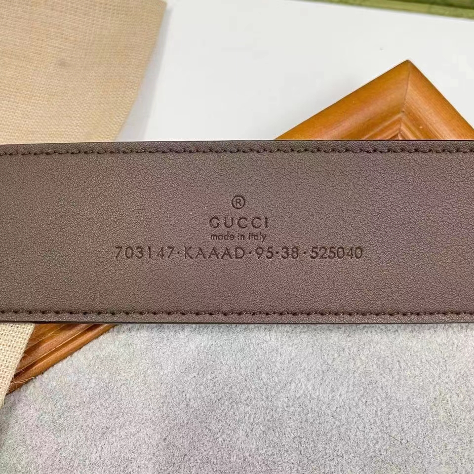Gucci Unisex GG Blondie Belt Round Interlocking G Buckle Beige Ebony Supreme Canvas