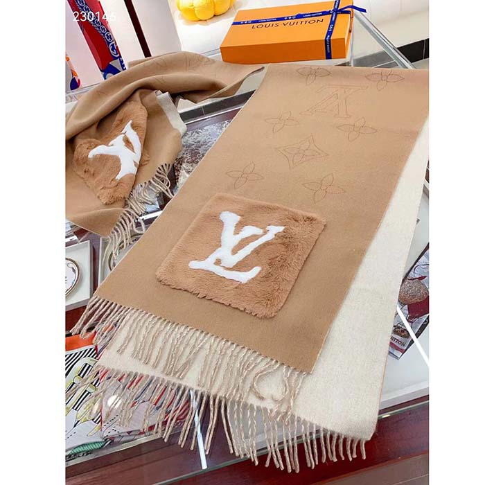 Louis Vuitton Unisex LV Cosy Mink Fur Collection Scarf Cashmere Beige Jacquard Initials Monogram Flowers