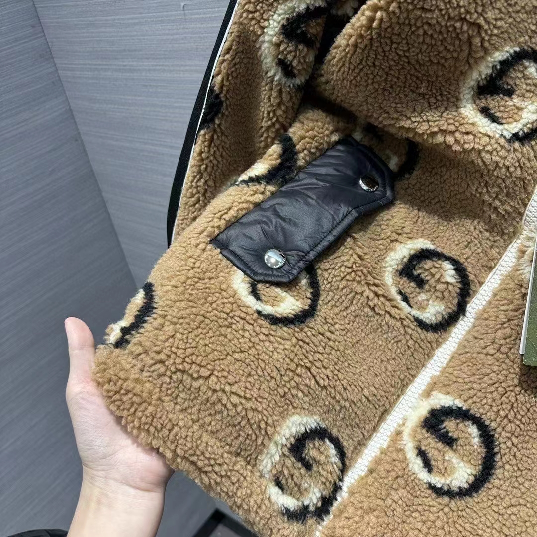 Gucci Women GG Wool Fleece Jacquard Zip Jacket Lined High Neck Dropped Shoulder Nylon Inserts