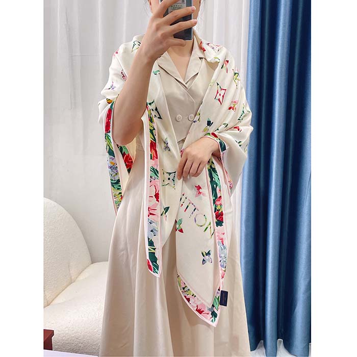 Louis Vuitton Women LV Garden Square 90 White Silk Inkjet Print Garden