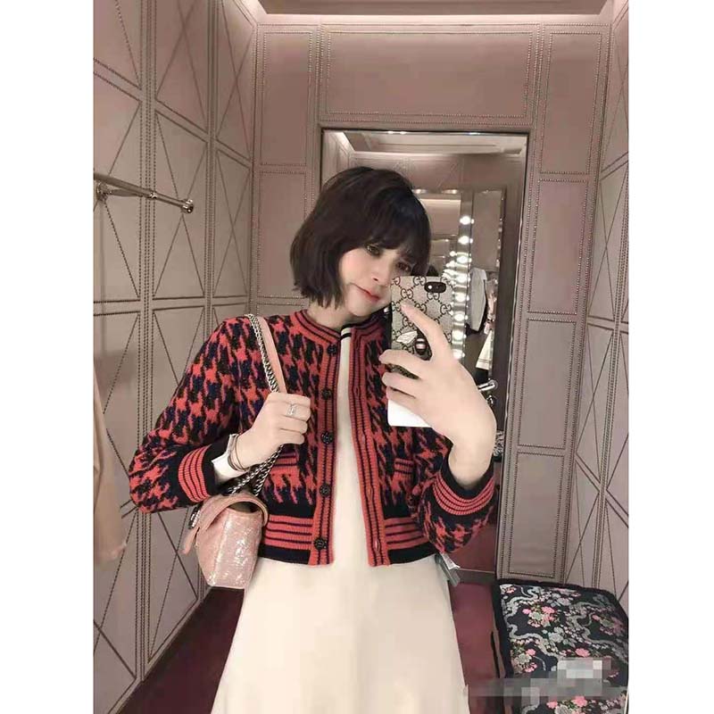 Gucci Women Houndstooth Wool Cropped Cardigan Crew Neck Red and Black