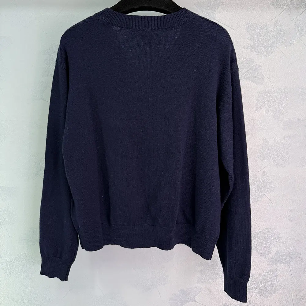 Gucci Women Fine Cashmere Cardigan with Intarsia 833671XKEYI