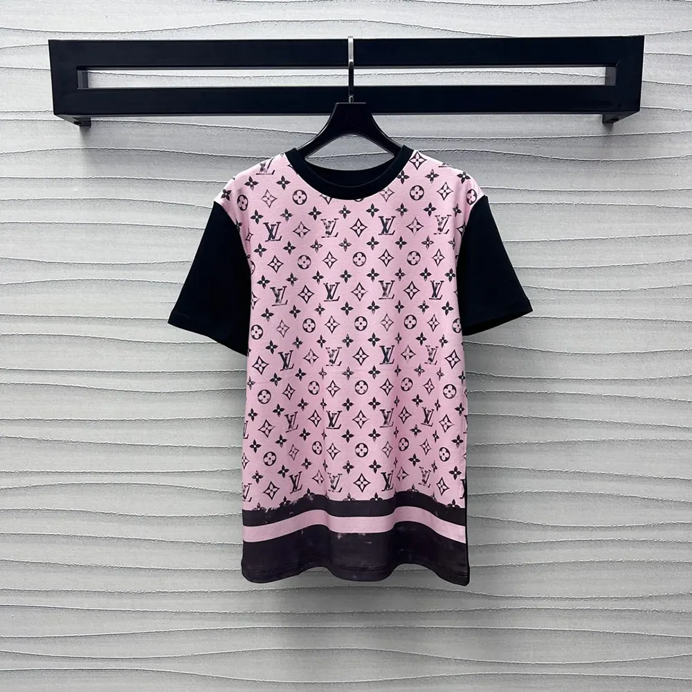 Louis Vuitton Women Washed Monogram Front T-Shirt 1AIAZY