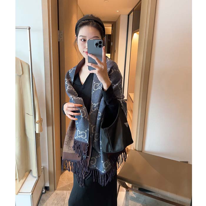 Gucci Unisex GG Cashmere Jacquard Scarf Blue Beige GG Cashmere Jacquard