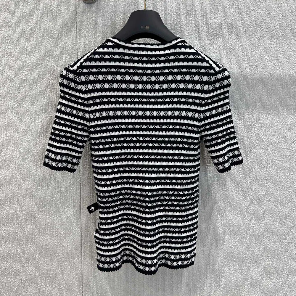 Louis Vuitton Women Scallop Stripe Knit Top 1AHJ15