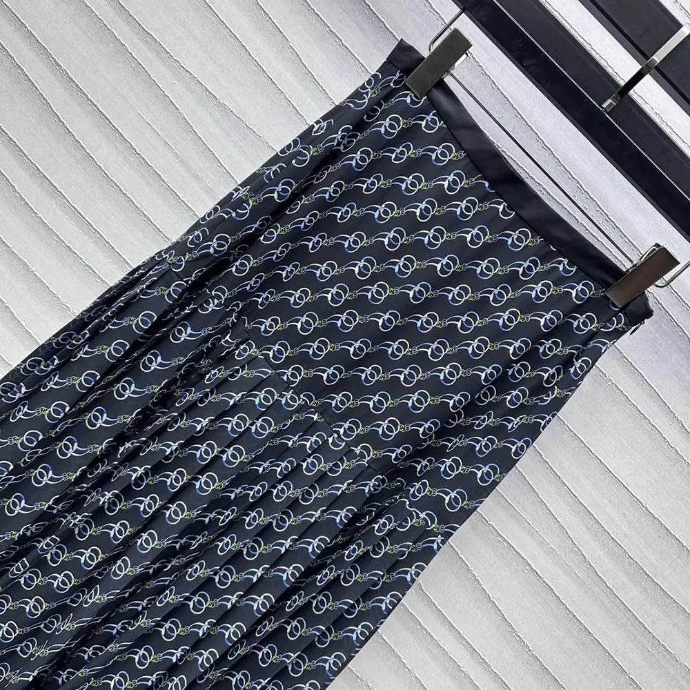 Gucci Women Printed Silk Skirt 818445ZASJ91149