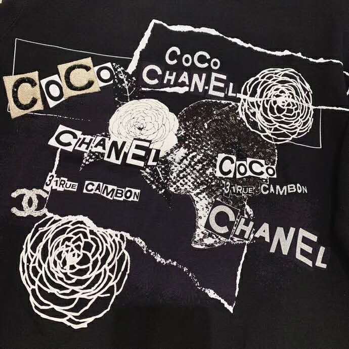 Chanel Women Sweatshirt in Cotton White Black Navy Blue & Silver