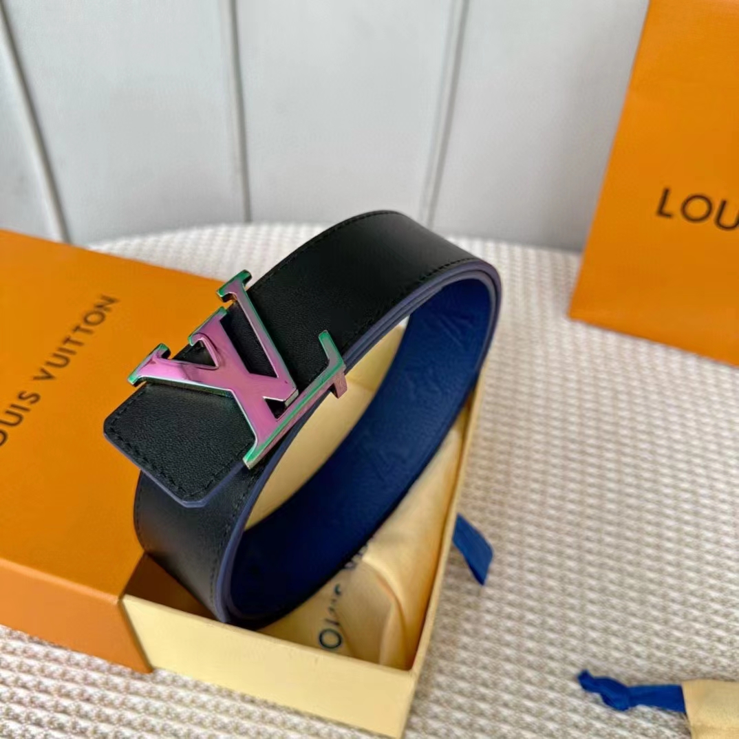Louis Vuitton Unisex LV Initials 40 MM Reversible Belt Dark Blue Taurillon Calf Leather