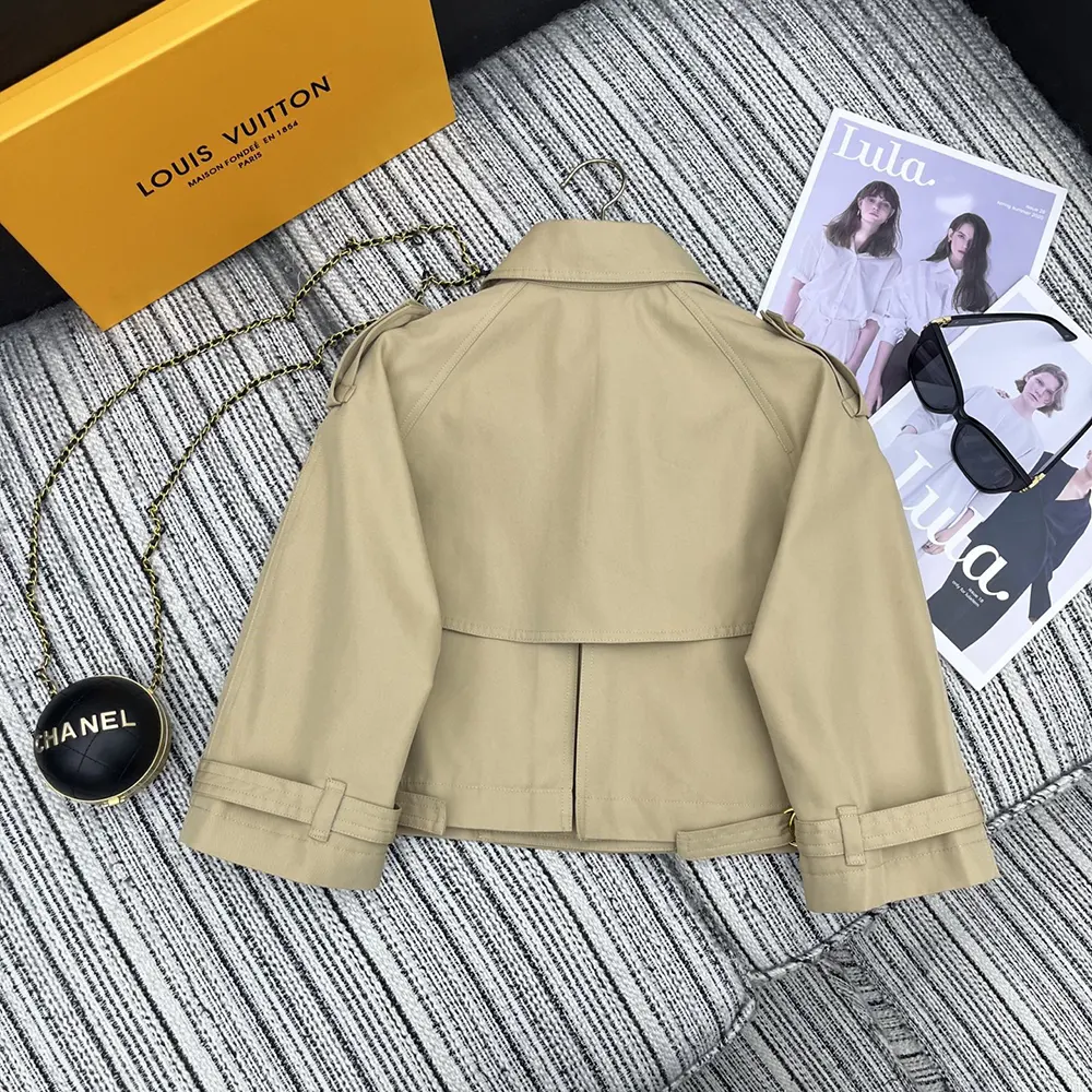Louis Vuitton LV Women Cropped Trench Jacket 1AGNEC