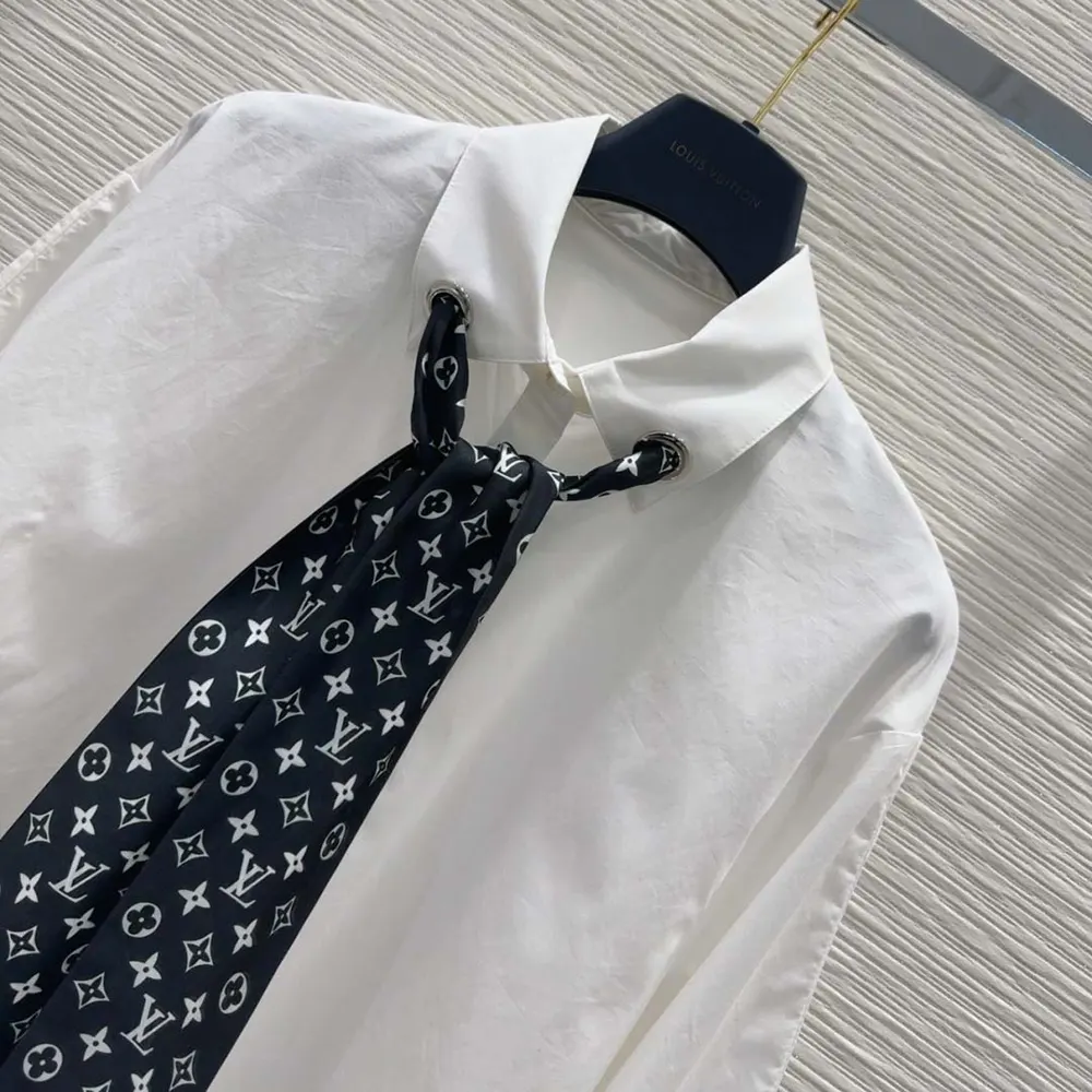 Louis Vuitton Women Monogram Scarf Shirt 1AIQN9