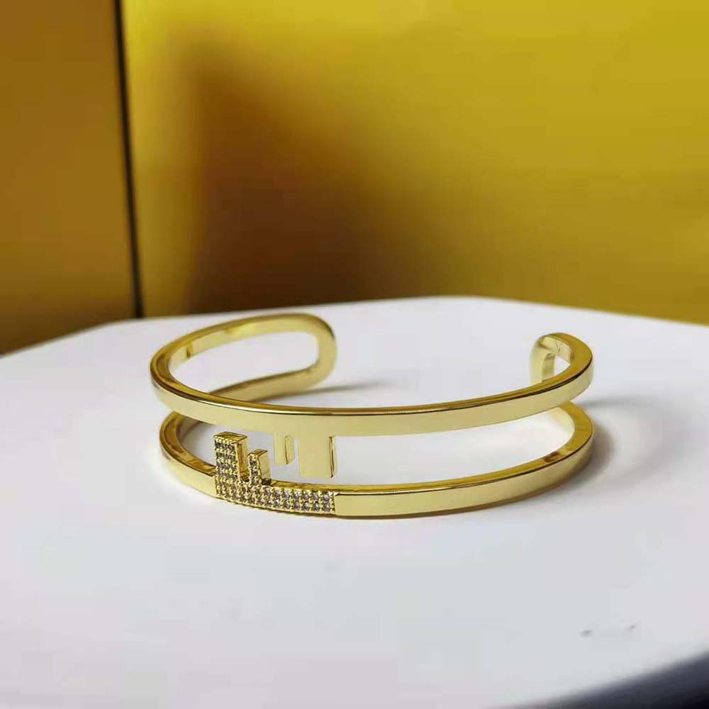 Fendi Women O’lock Bracelet with Gold-Colored Bracelet