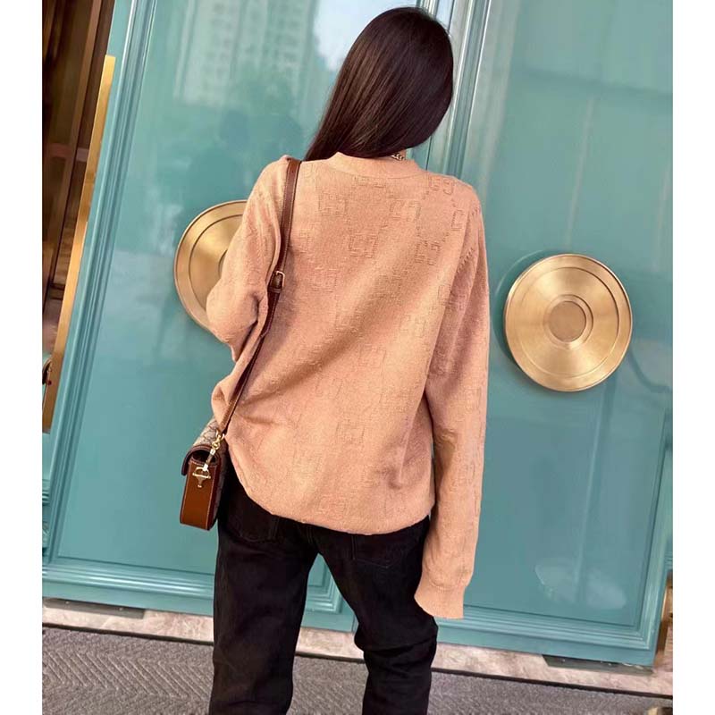 Gucci Women GG Wool Cardigan Beige V-Neck Collar Two Front Pockets