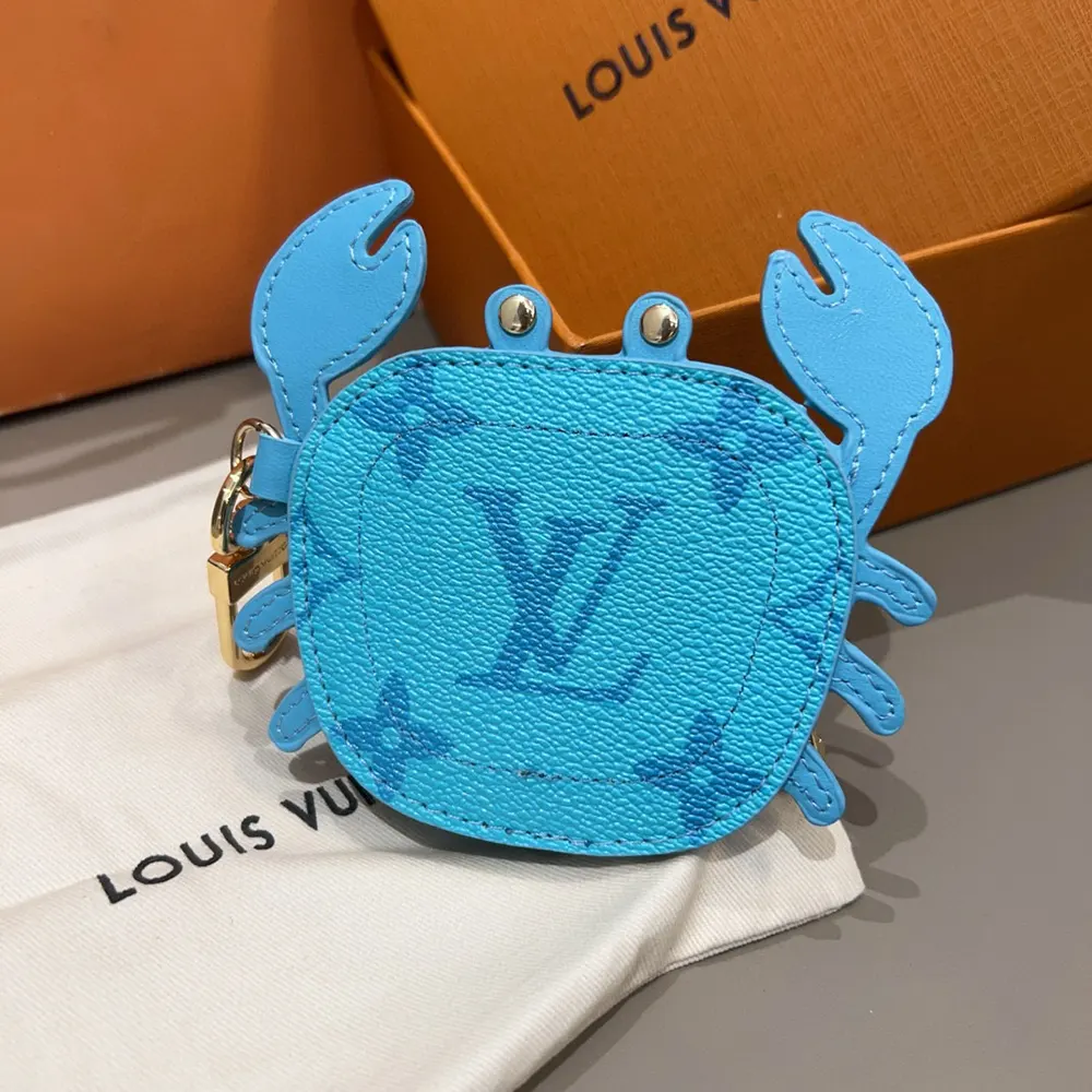 Louis Vuitton LV Women LV Crab Bag Charm-Sky Blue M02525