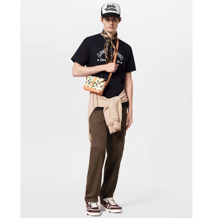 Louis Vuitton Men LV Embroidered Cotton T-Shirt Regular Fit Black 1AFQ67