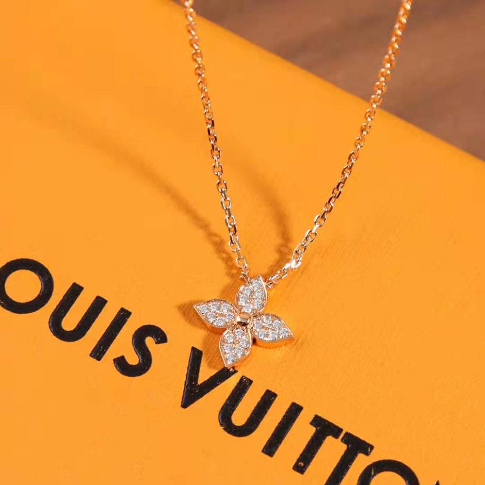 Louis Vuitton Women Idylle Blossom Pendant Pink Gold and Diamonds