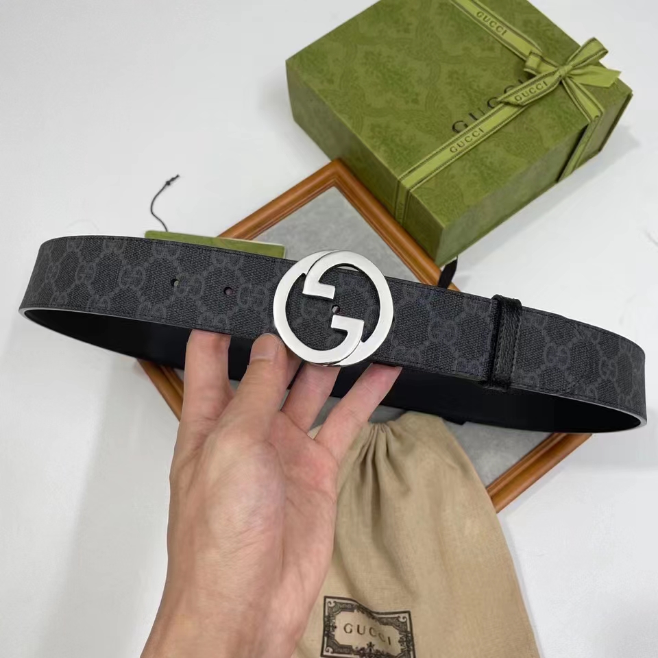Gucci Unisex GG Blondie Belt Round Interlocking G Buckle Black GG Supreme Canvas