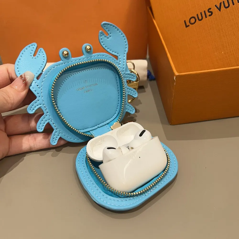 Louis Vuitton LV Women LV Crab Bag Charm-Sky Blue M02525
