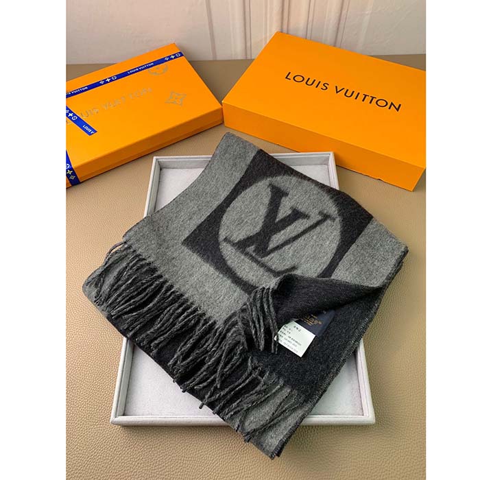 Louis Vuitton Unisex LV Cardiff Scarf Two-Tone Monogram Flower