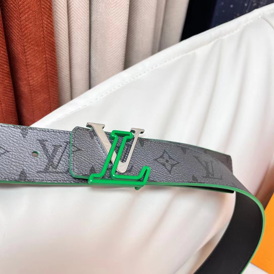 Louis Vuitton Unisex LV Line 40 MM Reversible Belt Green Monogram Eclipse Reverse Coated Canvas
